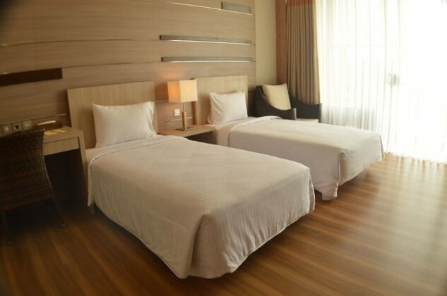 Lembang Asri Mountain Resort Hotel - Photo5