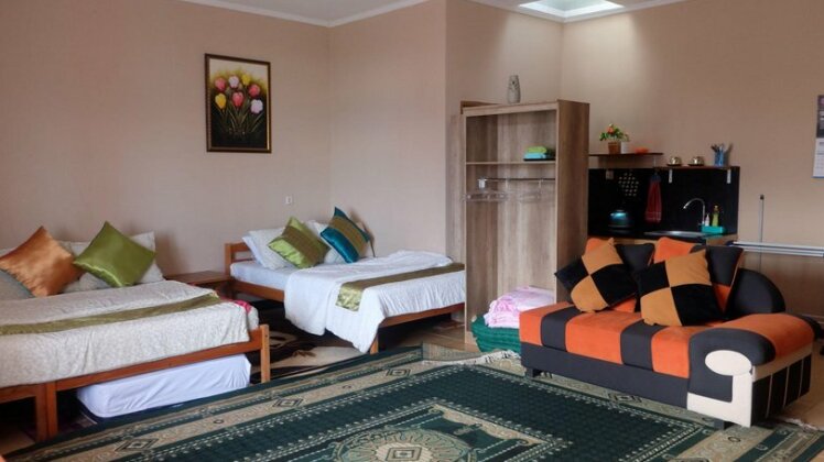 Lembur Incu Syariah Villa & Resto - Photo2