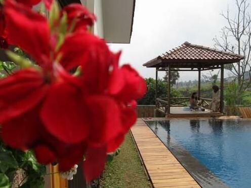 Omah Angkul Angkul Villa - Photo2