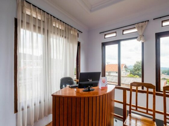 OYO 2915 Erika Homestay - Photo2