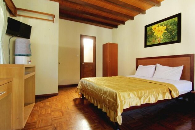 Rumah Kayu Cottage Syariah - Photo2