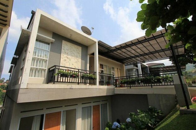 Springhill Villa Syariah - Photo2