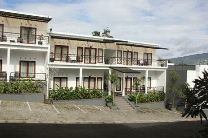 The Radiant Villa's & Function Hall Lembang
