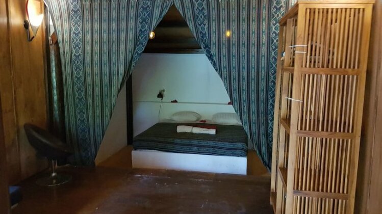 Adeng-Adeng Bungalows - Photo3