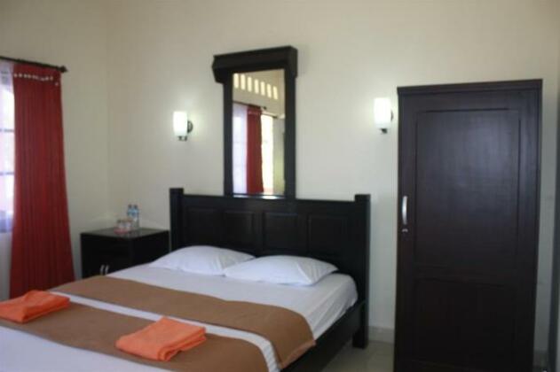 Batu Layar Hotel - Photo4