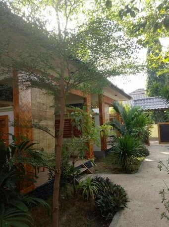 Dua Musim Inn - Photo4