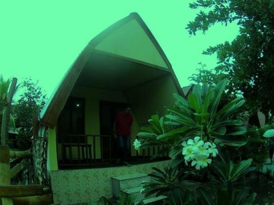 Gilinta Meno Bungalows - Photo2