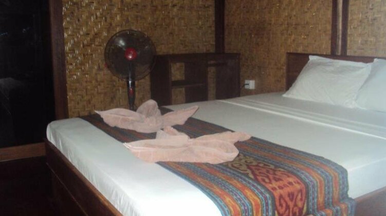 Harum Meno Bungalow - Photo5