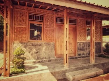 Homestay - Sasambo Homestay