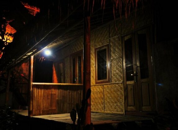 Kembang Kuning Cottages - Photo2