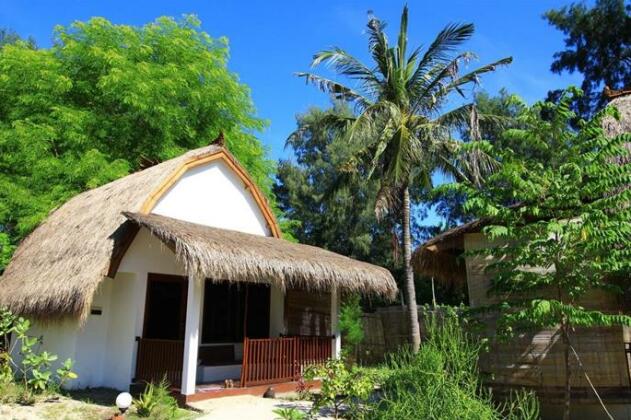 MayaLiam Bungalows - Photo4