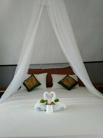 Nana Bungalows - Photo4