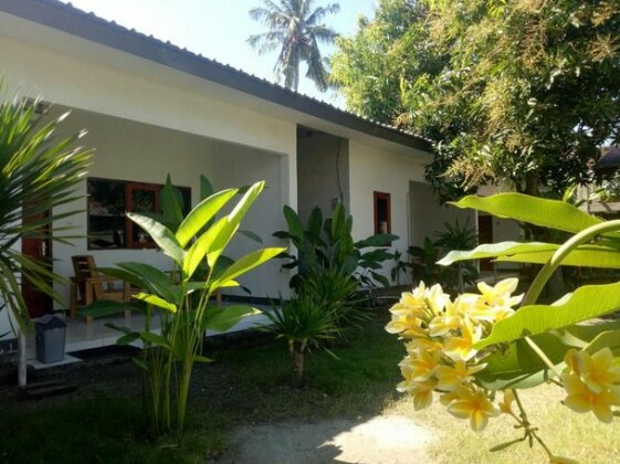 Pada Pada Gili Air - Photo3