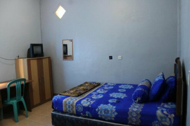 Penginapan Artha - Photo2