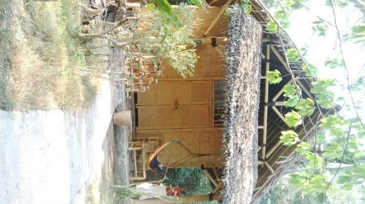 Tao' Kombo Gili Meno - Photo2