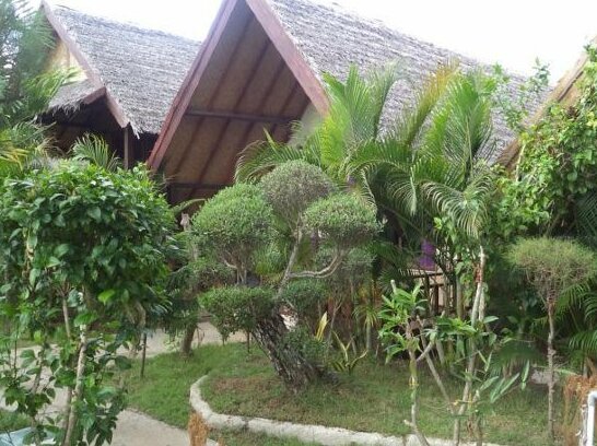 Tropicana Bungalows - Photo5