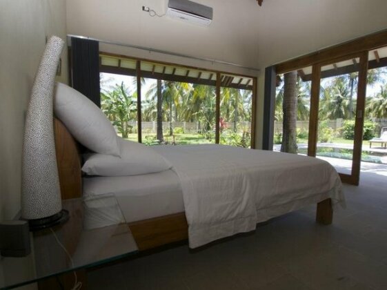 Villa Bahagia Lombok - Photo4