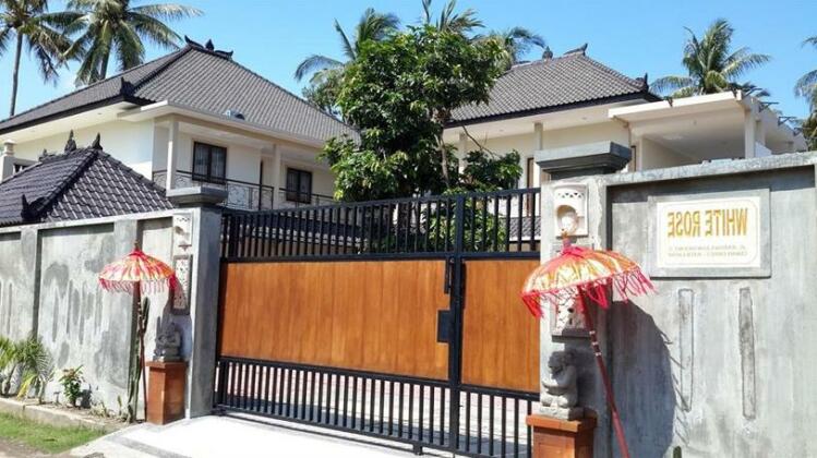 Whiterose Guesthouse - Photo2