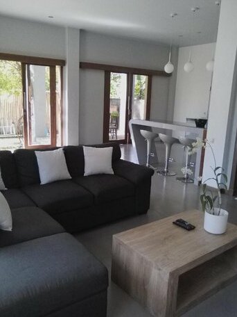 Ju'Blu Villa - Photo2