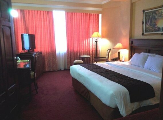 Hotel Merdeka Madiun - Photo5