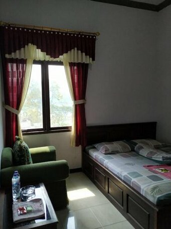 Penginapan Ngebel Indah - Photo5
