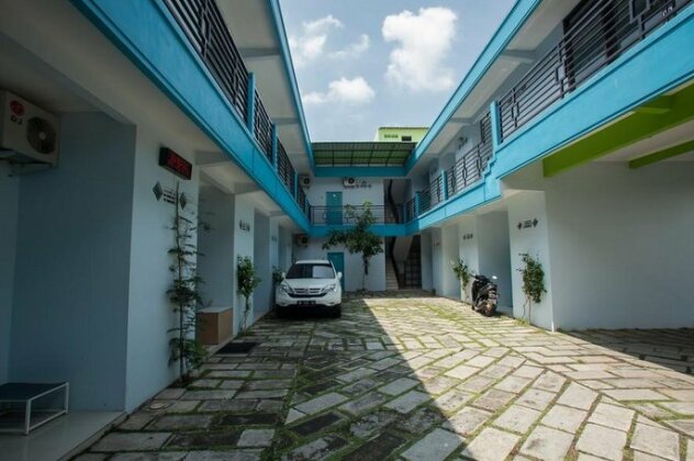 RedDoorz @ Kartohardjo Madiun - Photo4