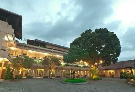 Hotel Catur Magelang - Photo5