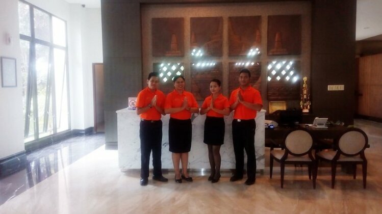 The Oxalis Regency Hotel Magelang - Photo3