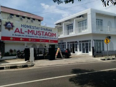 OYO 3089 Al Mustaqim Residence Family
