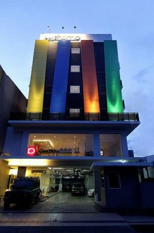 Amaris Hotel Panakkukang - Photo2