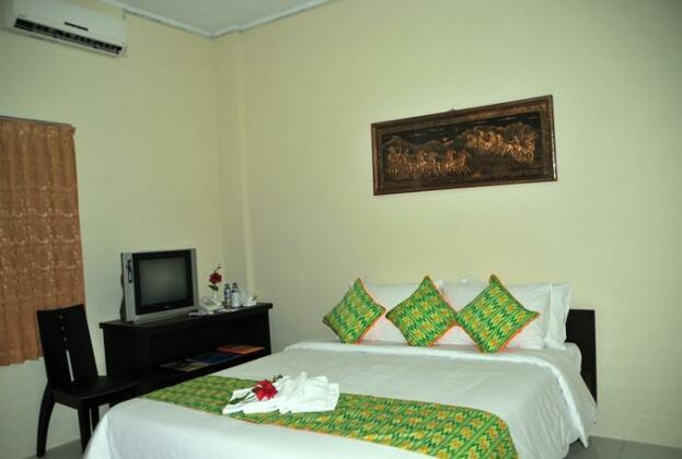 Photo 3