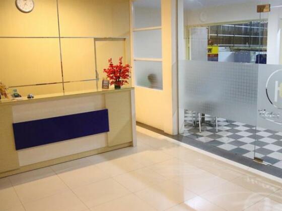 Daya Hotel - Photo4