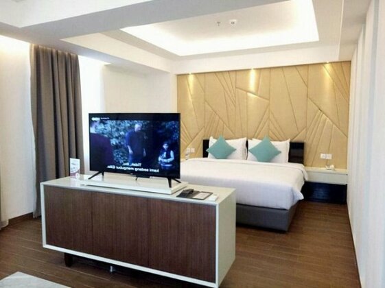 Golden Tulip Essential Makassar - Photo3