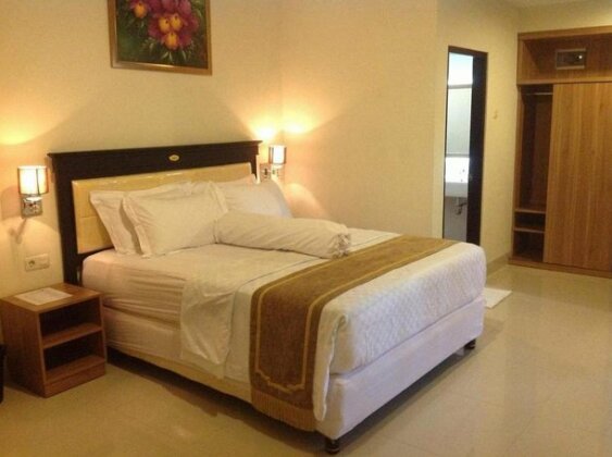 Hotel Pacific Makassar - Photo3