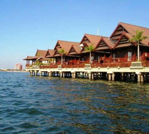 Hotel Pantai Gapura Makassar