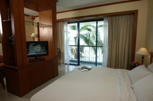 Makassar Golden Hotel - Photo5