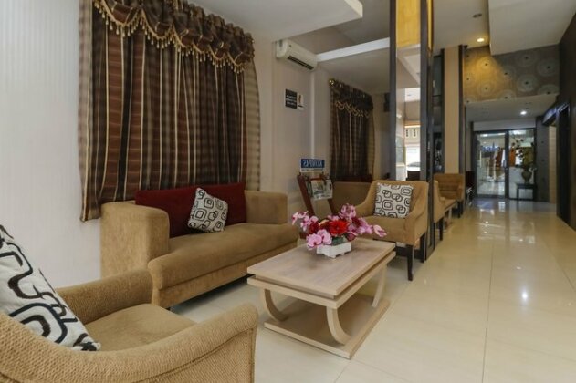 RedDoorz Plus @ Grand Populer Hotel - Photo5