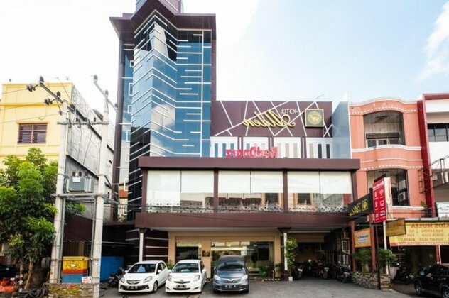 RedDoorz Premium @ Lasinrang Losari - Photo2