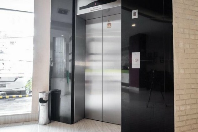 RedDoorz Premium @ Lasinrang Losari - Photo3