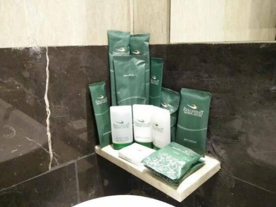 Travellers Hotel Phinisi - Photo4