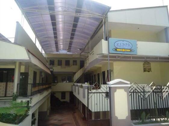 Adel's Guest House - Photo2