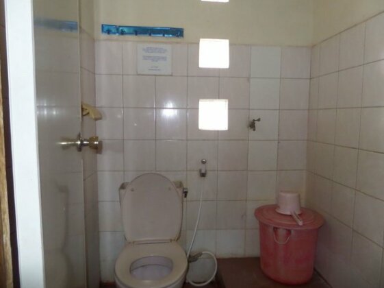 Armi Hotel Malang - Photo2