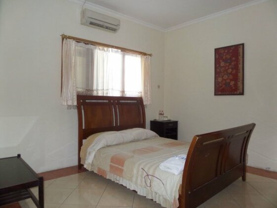 Armi Hotel Malang - Photo3
