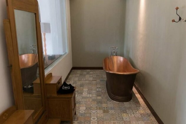 Exotic Chamber - Photo3