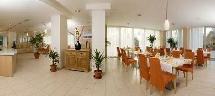 Jona's Homestay - Photo2