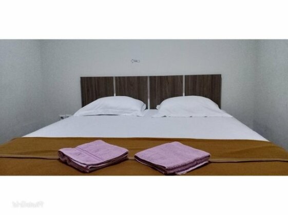 Lumiere Guest House Malang - Photo4