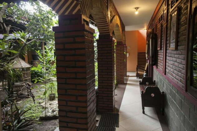 Omah Wetan Homestay - Photo5