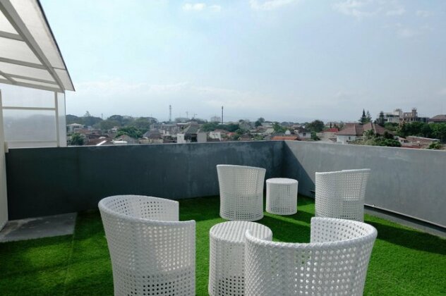 OYO 1023 Junggo Tentrem - Photo3