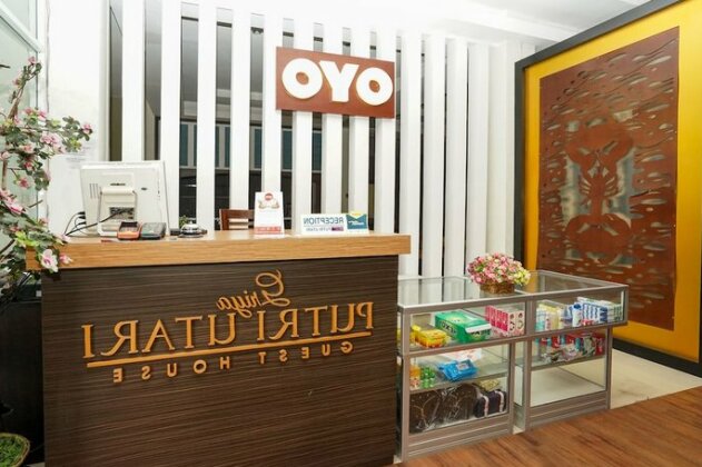 OYO 282 Putri Utari Residence - Photo3