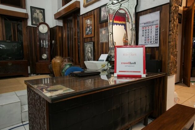 RedDoorz Plus near Brawijaya University - Photo3